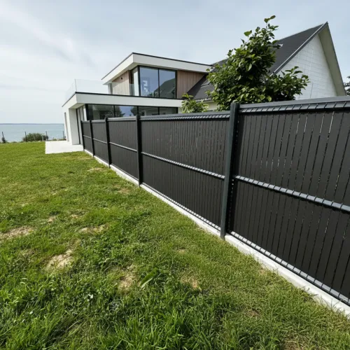 kit-occultant-composite-ultimate-gris-anthracite-realisation-jardin